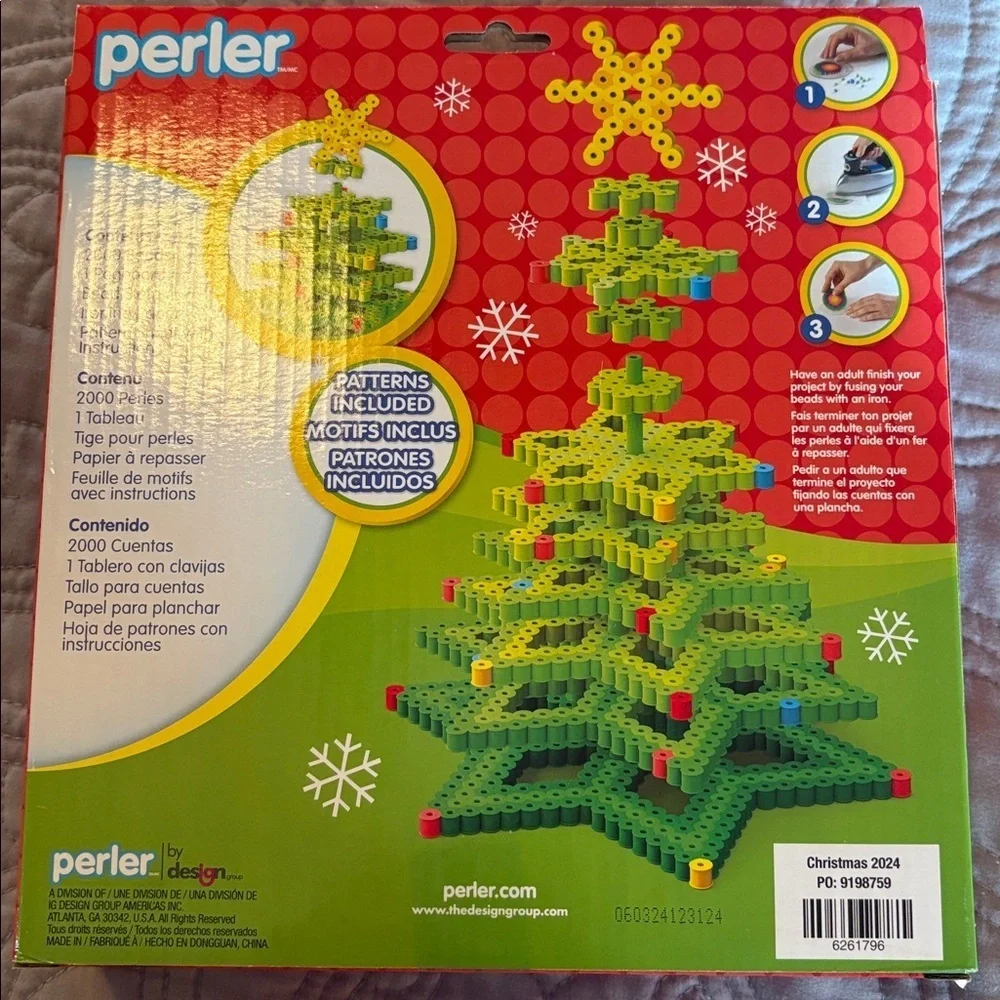 Children’s Christmas tree beaded kit NEW IN BOX